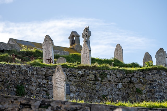 cemeteries in Kent, WA